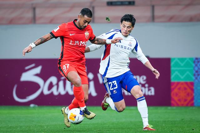 鲁昂遭遇困境,陷入连败境地 鲁昂遭遇困境,陷入连败境地