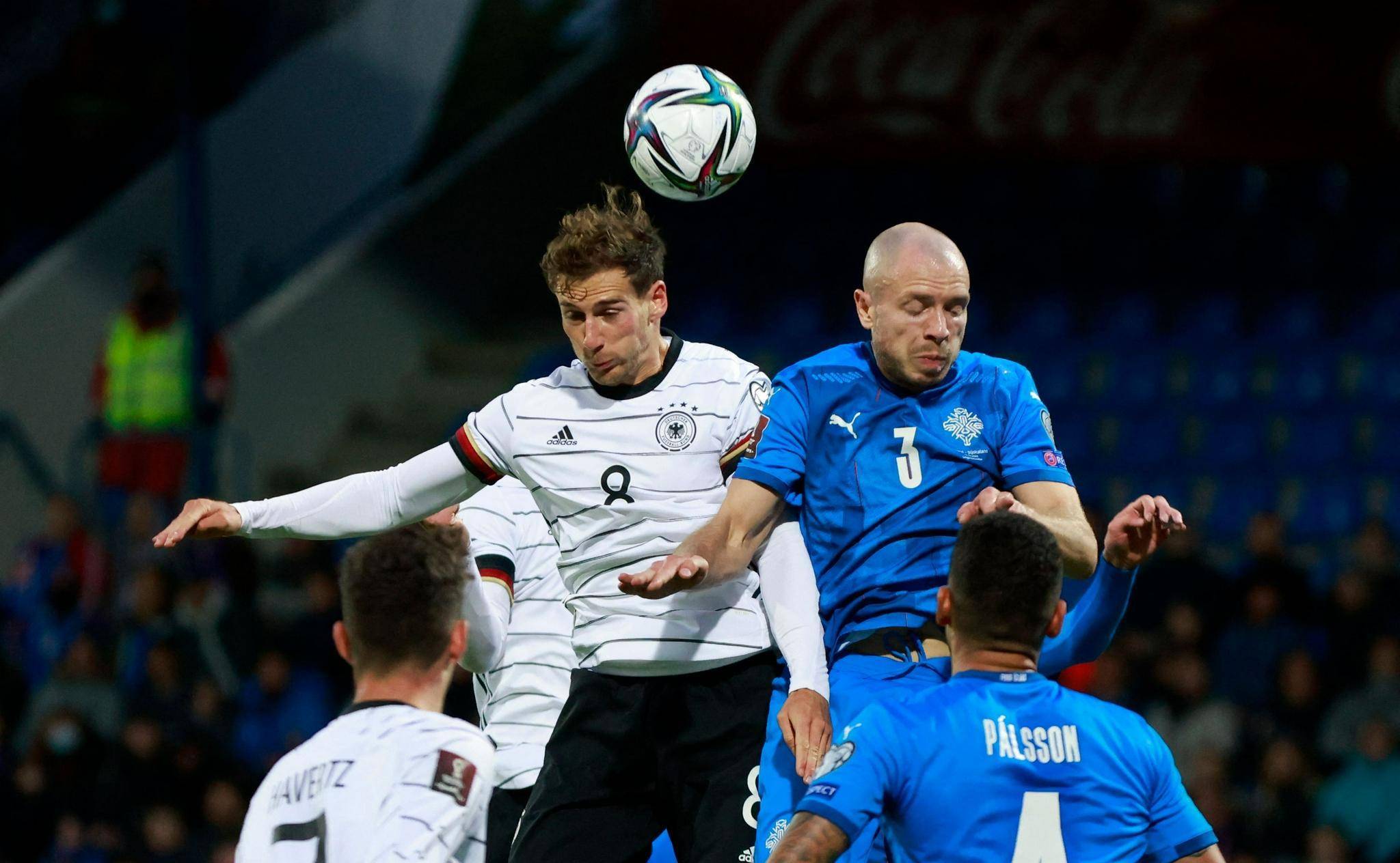 欧预赛新季擂台震撼打响，悠扬的战歌回荡