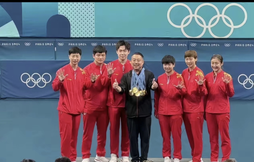 运动员们在比赛中充分发挥实力