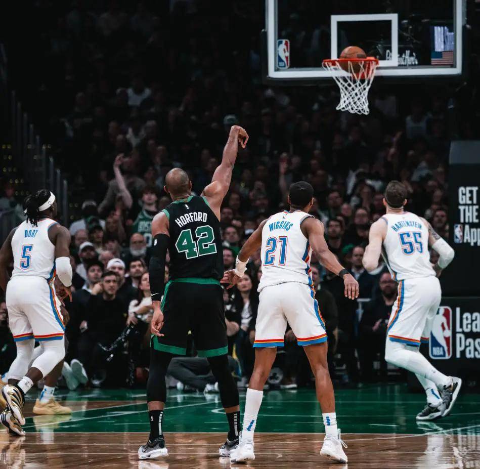 华莱士菲尔德主场获胜，联赛连胜达四轮