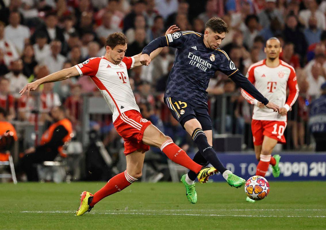 拜仁慕尼黑寻求主场优势，雄心勃勃的简单介绍