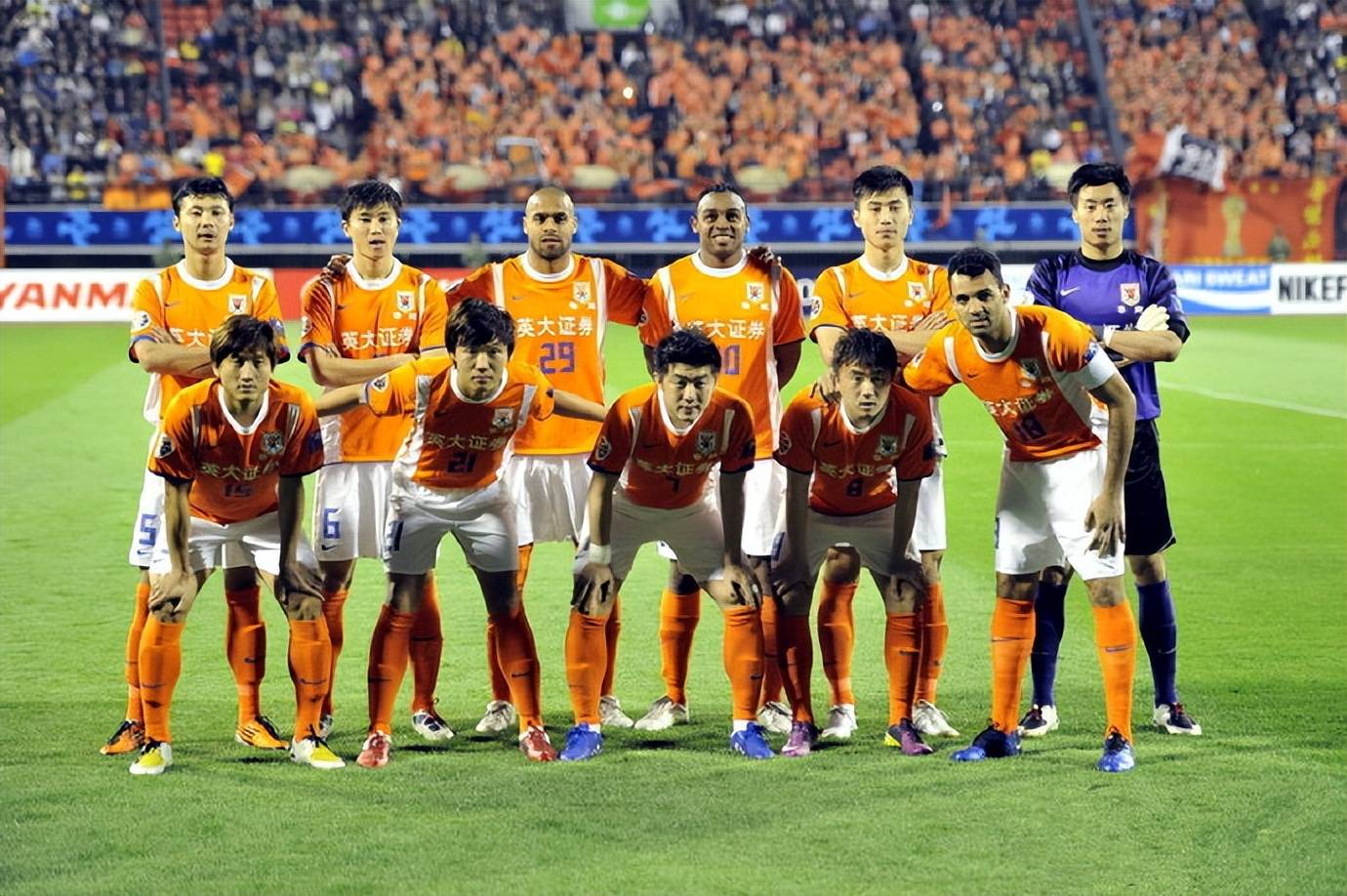 汉城FC备战亚冠赛事,球员意气风发 汉城FC备战亚冠赛事,球员意气风发