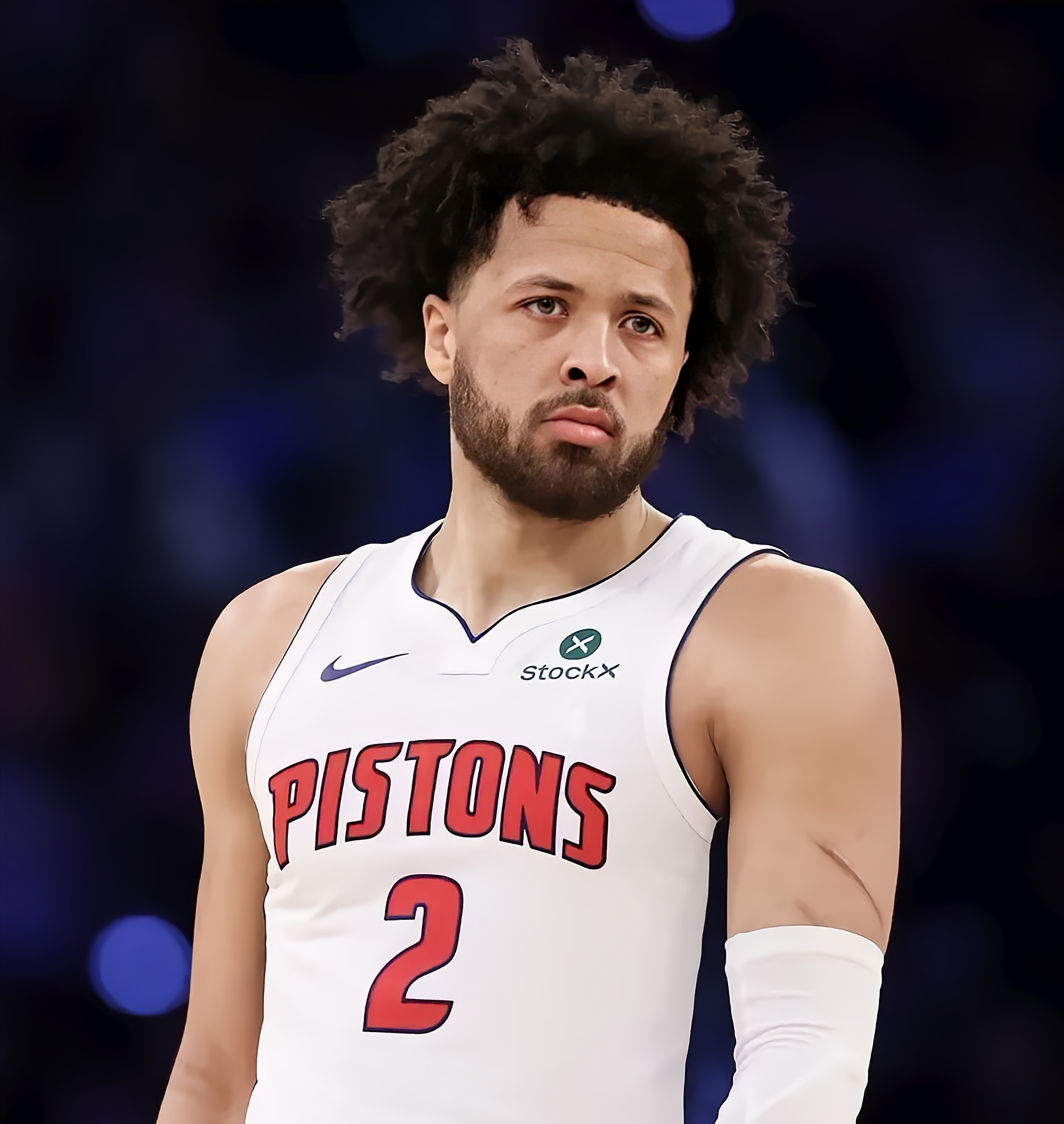 活塞击败尼克斯，主场保持不败