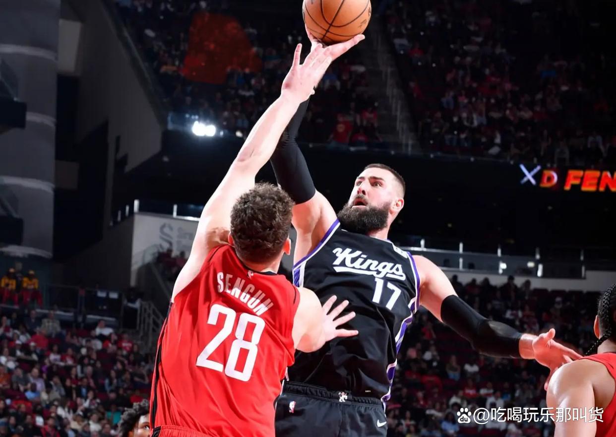 篮网队横扫76人队,逆袭晋级总决赛 篮网队横扫76人队,逆袭晋级总决赛