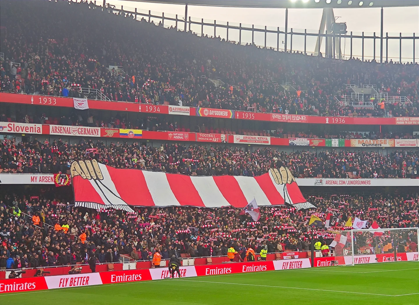 阿森纳主场-击败维拉，收获胜利