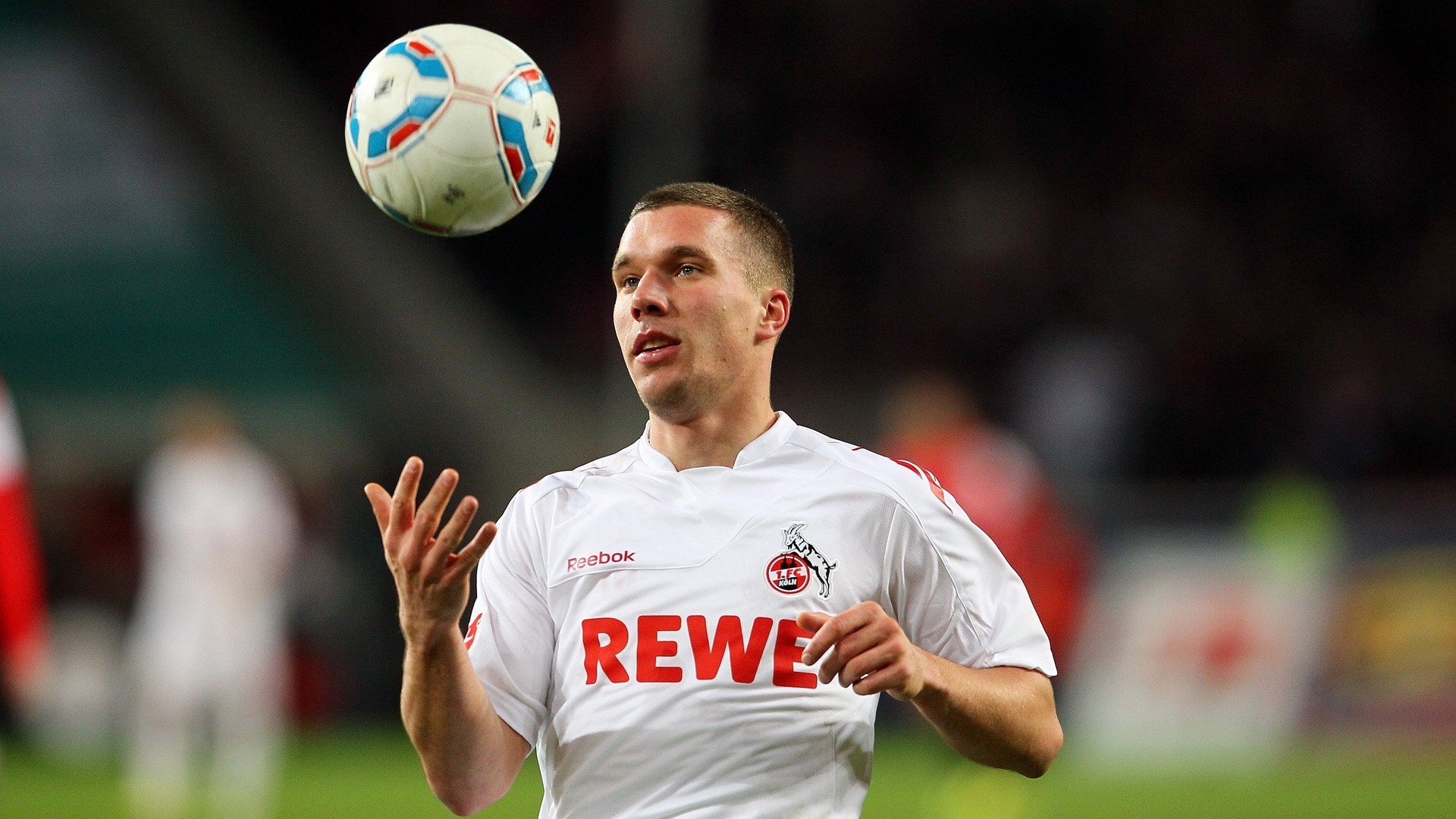 坚持的力量，李刚仁与日本队，如何在至暗时刻迎来各自的荣耀？