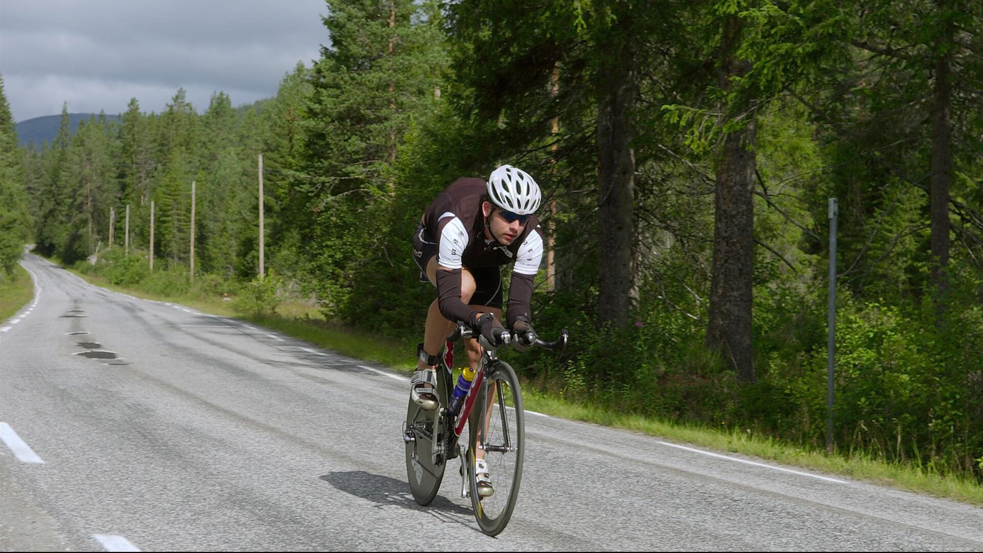 F1战报，威廉姆斯险胜索伯，勒克莱尔刷新单圈纪录